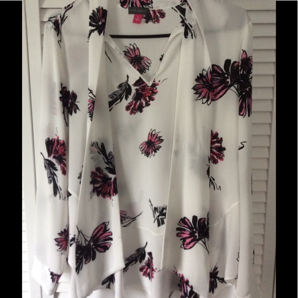 Vince Camuto Sheer Floral Blouse Small - Picture 3 of 6